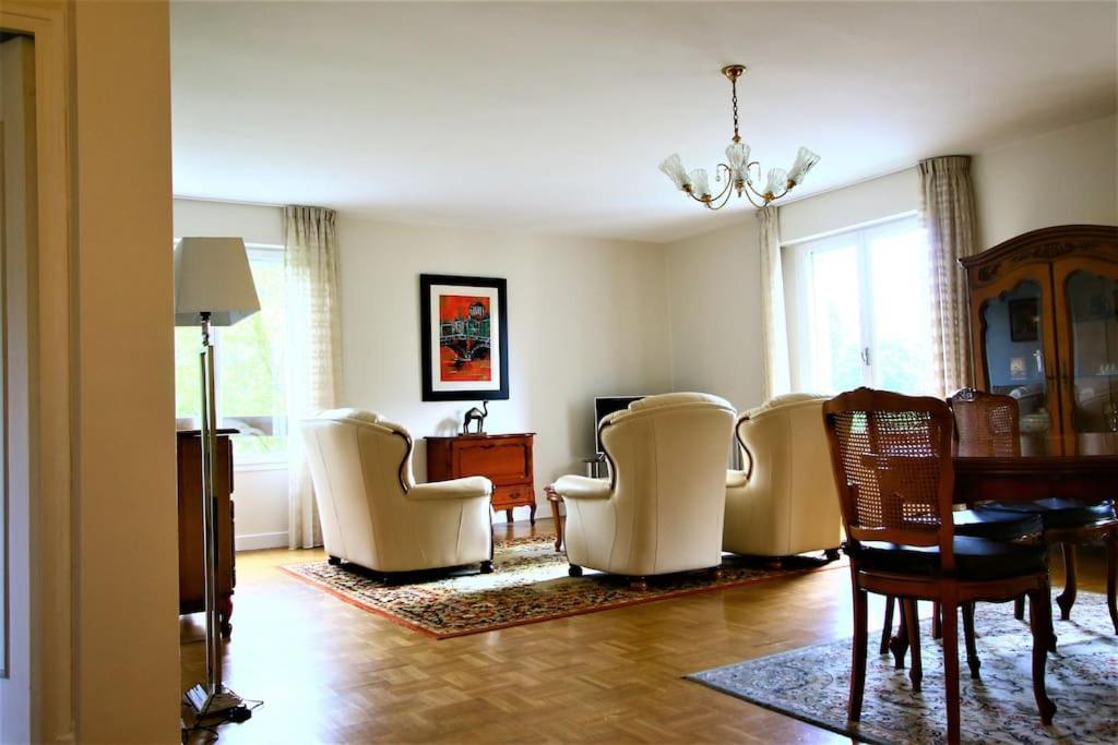 Large 2 Bed-Balcony-7 Mins Walk To Historic Centre Apartment Sarlat-la-Caneda Exterior photo